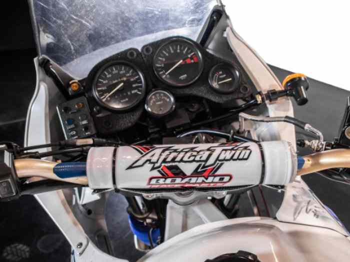 1990 HONDA AFRICA TWIN XRV 750 (RD04) 3