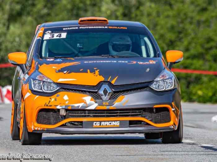 Clio cup 4 Vends ou échange 1