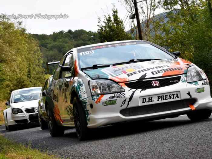 Civic F2000 rallye ou côte 1