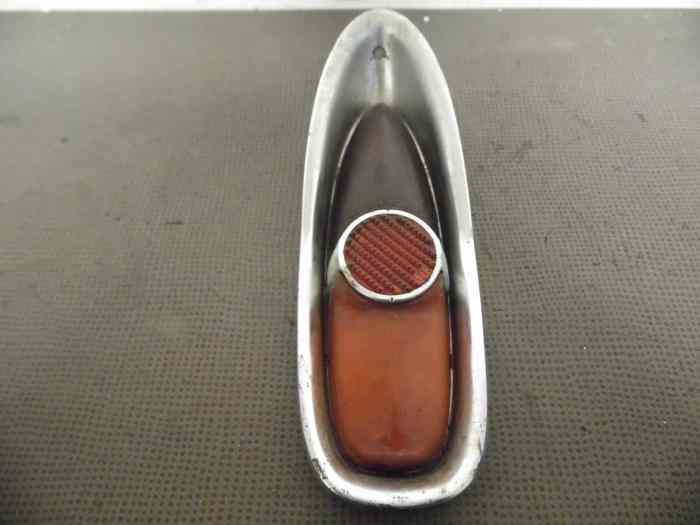 CABOCHON FEU ARRIERE SIMCA ARONDE P60 0