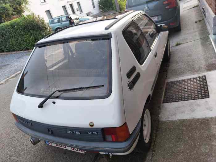 PEUGEOT 205 XS 1