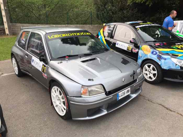 Vendo Clio maxi kit car