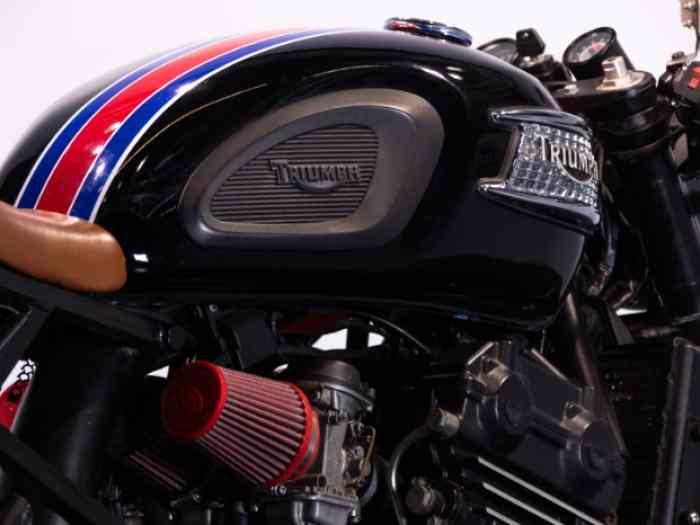 1995 TRIUMPH SPEED ​​TRIPLE T301 CAFÉ RACER 4