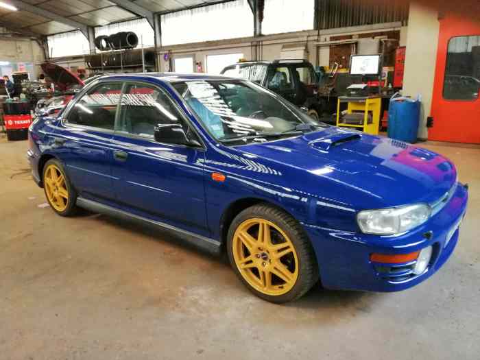 Subaru Impreza GT Turbo Série 555 0