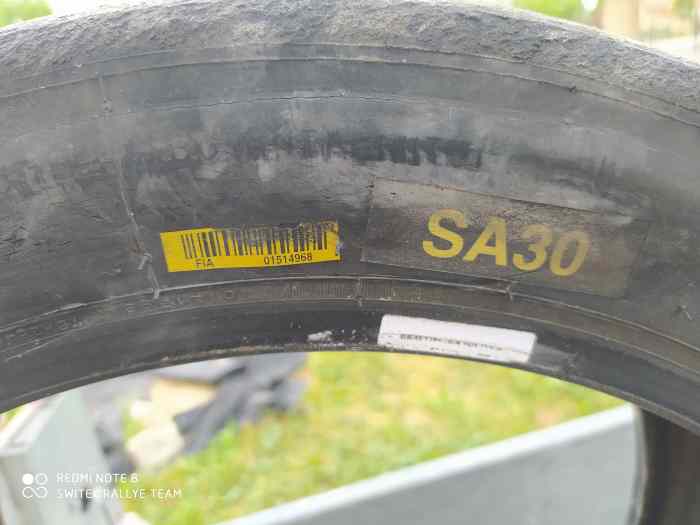 Vend pneus Michelin SA00 & SA30 3