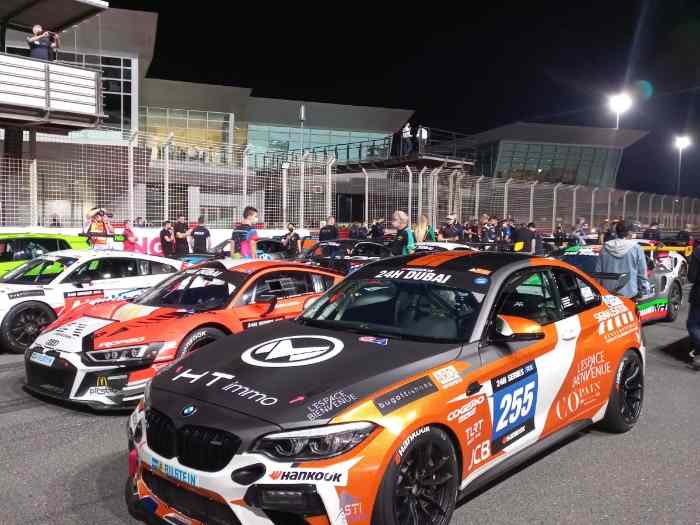 BMW M2 CS Racing 450CV 1