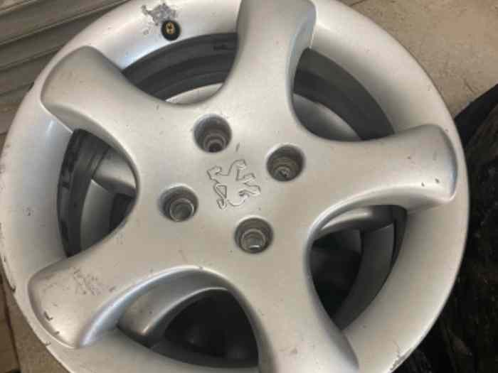 Jante 306 s16 15p plus pneu