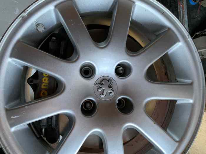 Kit Gros frein AP RACING 4 PISTON 302MM Peugeot / Citroën 3