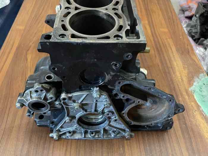 Bloc moteur clio Williams f7r 700 1