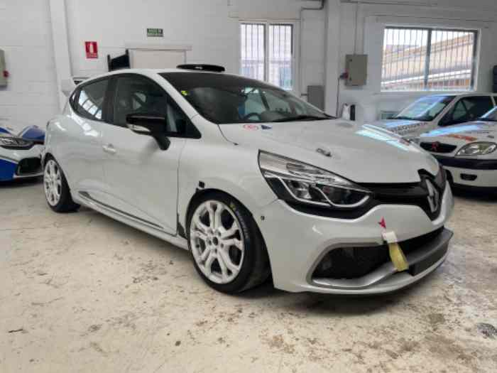 Renault Clio Cup IV X96 0