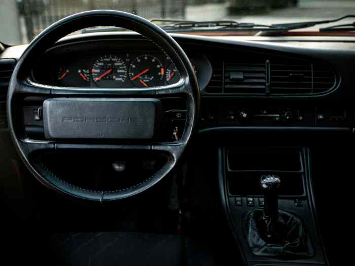 1988 PORSCHE 944 TURBO S SPEC 4