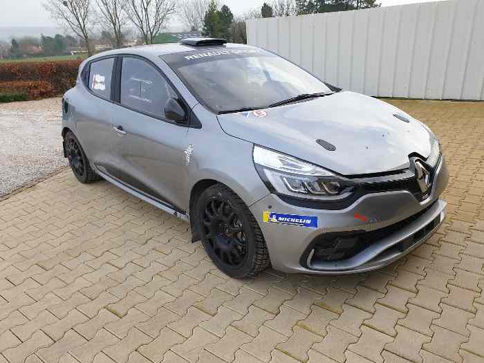 Clio 4 R3T Full EVO 0