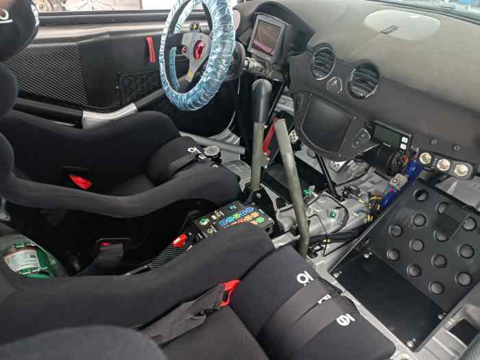 Adam R2 Holzer Opel Motorsport 2