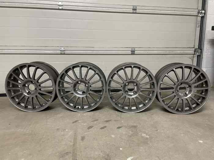 Jantes OZ RACING 17 POUCES 4X108 0