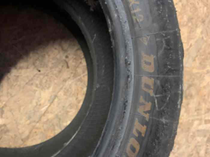 Pneu Dunlop X12 220/640R17 1