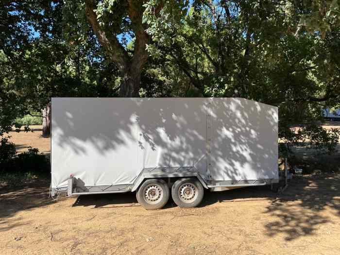 Remorque porte voiture fermée 2