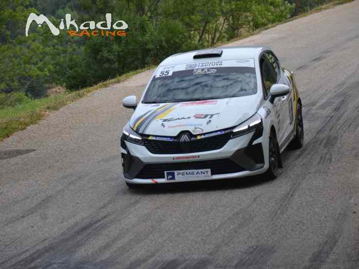 JLA rally vend 1x Clio rc5 phase 2 3