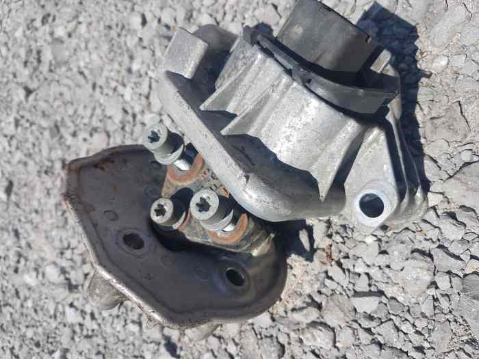 Support moteur complet C2 vts vtr 2