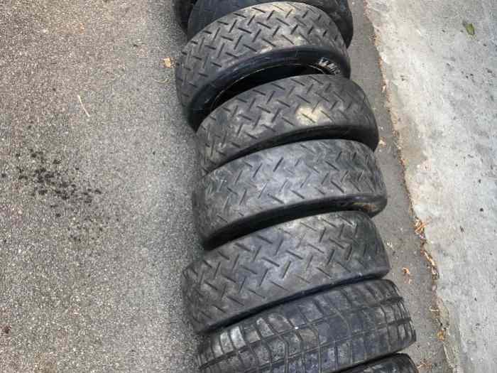 Lot pneu michelin 14 pouces SA00 P01 0