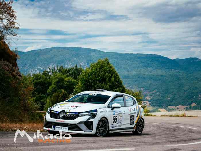 JLA rally vend 1x Clio rc5 phase 2