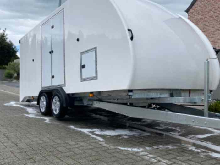 Transport de voitures ferme AST1 / Mema Racetrailers 2