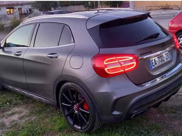 Mercedes-benz GLA AMG Signé 1