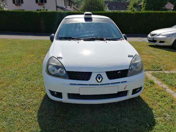Renault Clio 2 RS groupe N3 1