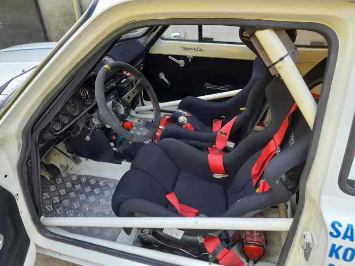 Ford escort RS2000 MK1 groupe 2 FIA EX MIKA RAHKONEN 5