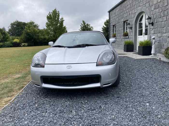 toyota MR cabriolet bon état 2