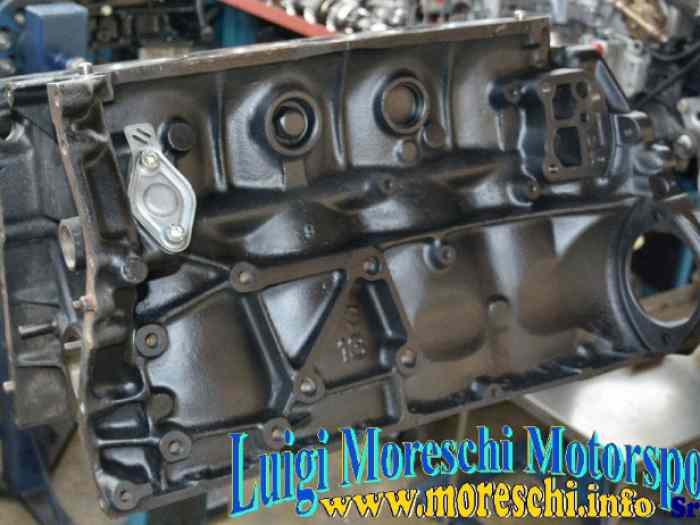 Mercedes 190E 2.3 16 Cosworth engine block 3