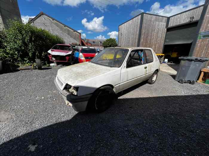 lot 205 gti 1.6 2