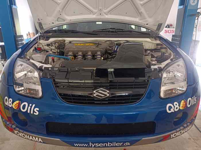 Factory Suzuki Ignis JWRC s1600 4