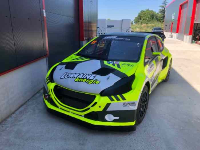 208 RX rallycross supercar 0