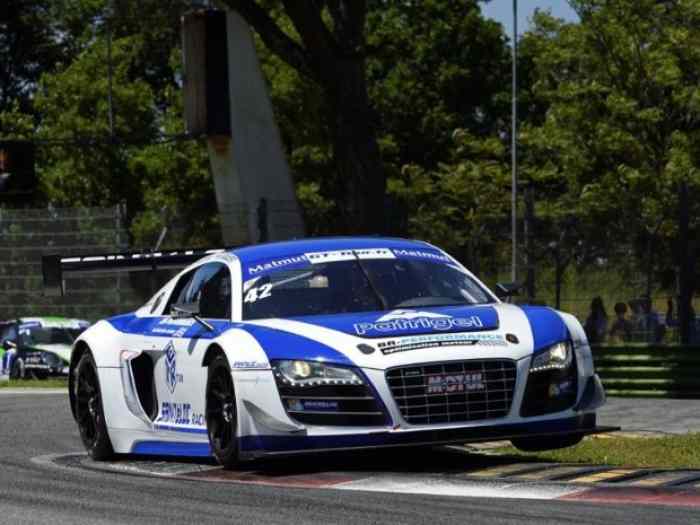 AUDI R8 GT3 LMS Ultra 3