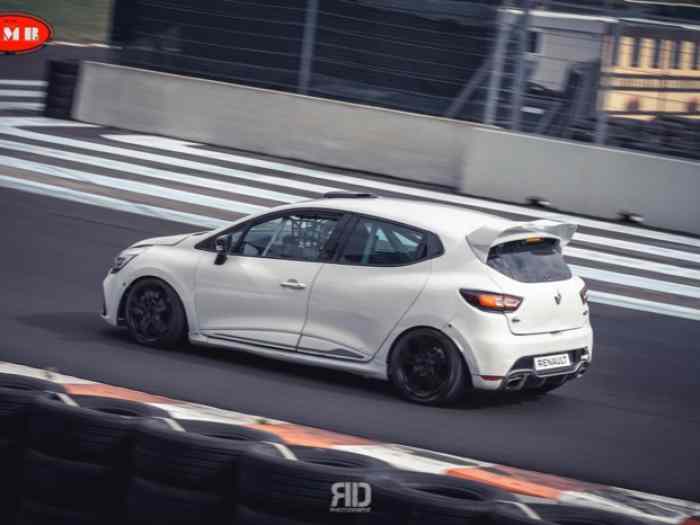 Renault Clio 4 Cup 1