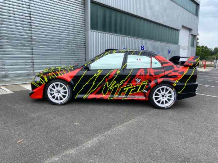 Mitsubishi Evolution 6.5 3