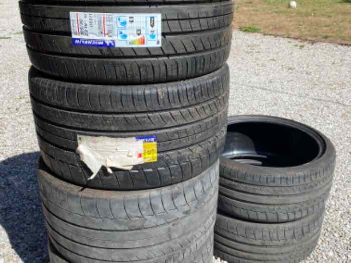 Lot de pneus Porsche 997 Michelin pilo...