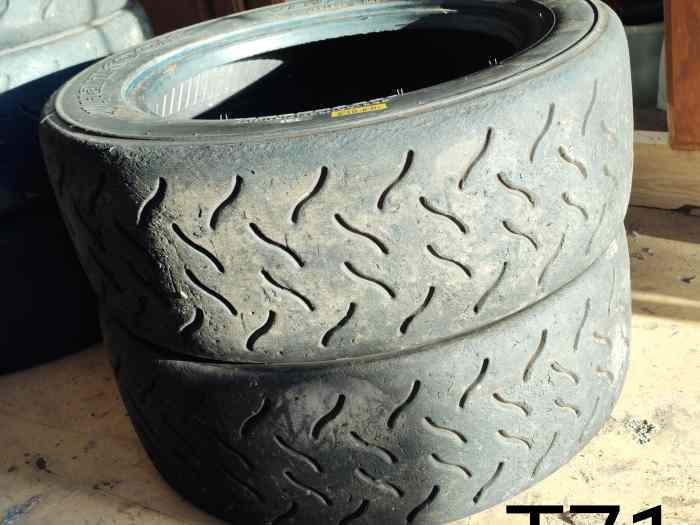 Lot Pneus Hankook 170/560/14 3
