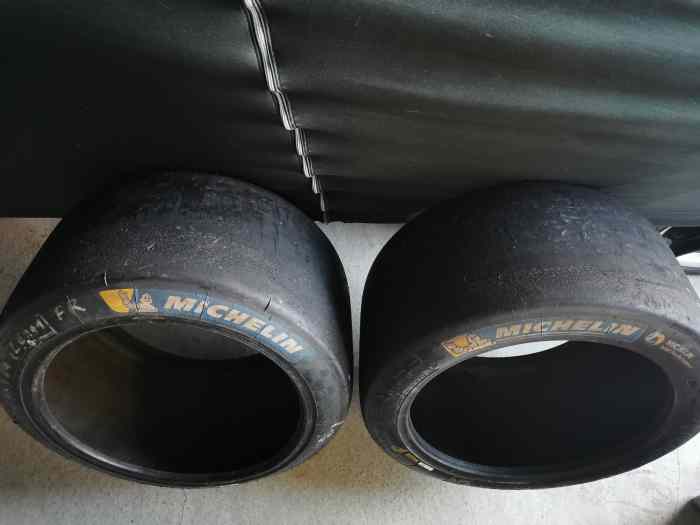 Pneus Slick Michelin S8M en 30 / 65 -18 pour Porsche 996 gt3 ou autre 0