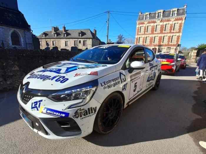 Clio Rally 4