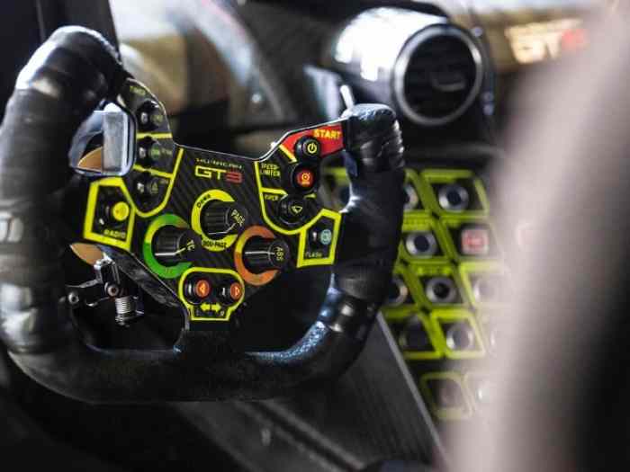 LAMBORGHINI Huracan GT3 EVO win Italian GT Championship 2022 4