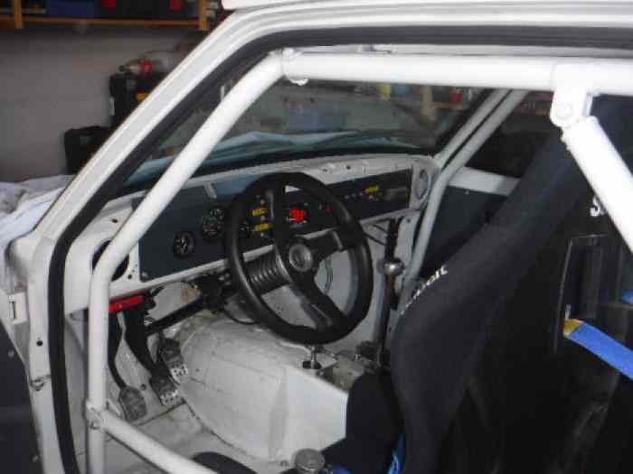 Vends Ford RS 2000 (moteur HS) 1