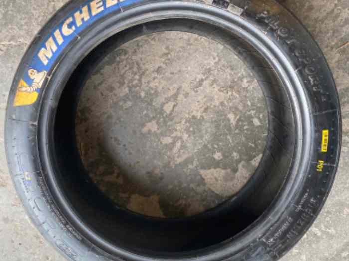 4 pneus Michelin P01 21/18