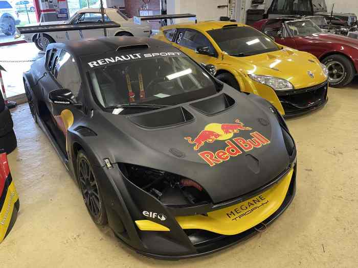 Megane V6 Trophy Evo3 – photo 6 sur 6