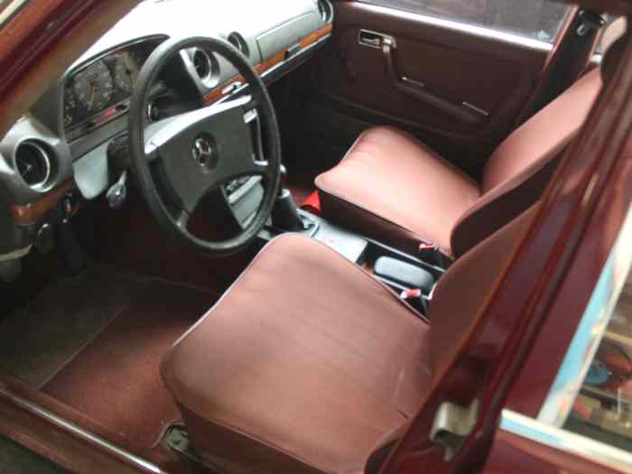 Mercedes 230 E 1984 3