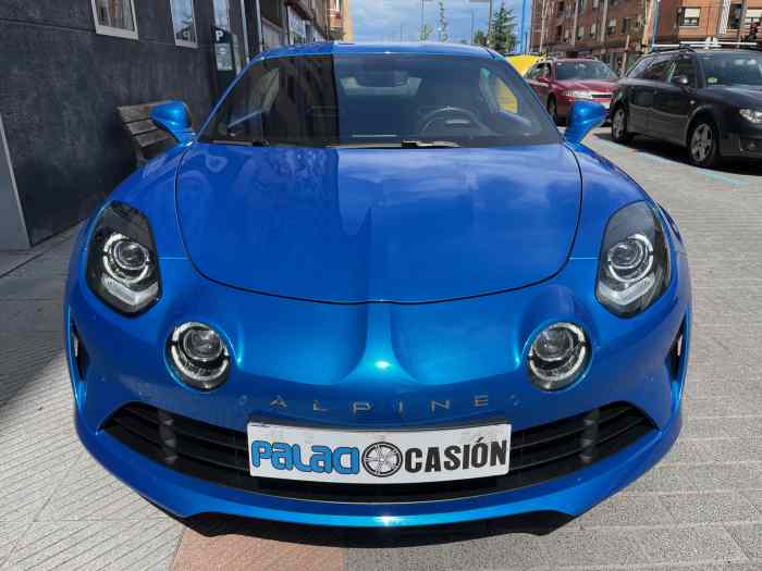 Alpine A110 Legende 1