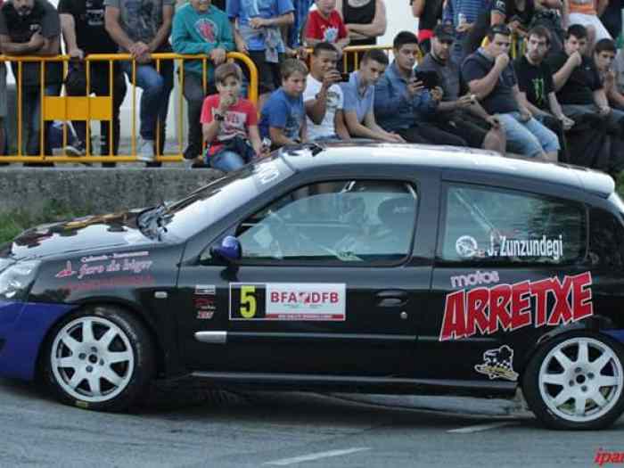 Renault Clio cup 2 rallyes f2000 + recambio 1