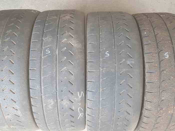 Vends pneus Michelin S 20-65-18 0