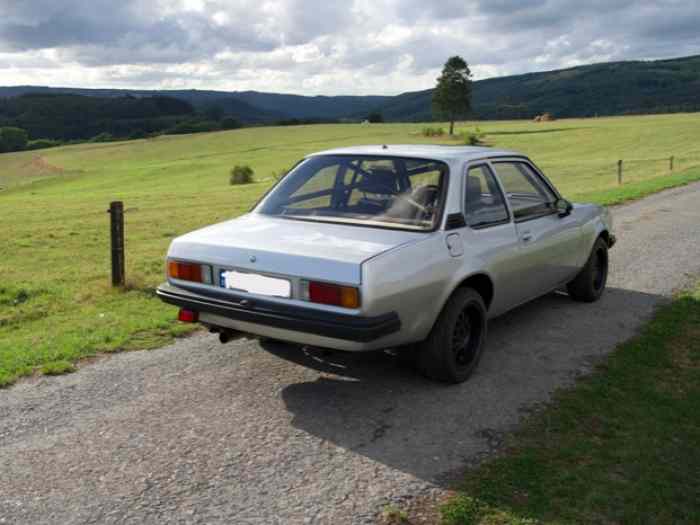 Opel Ascona B 2