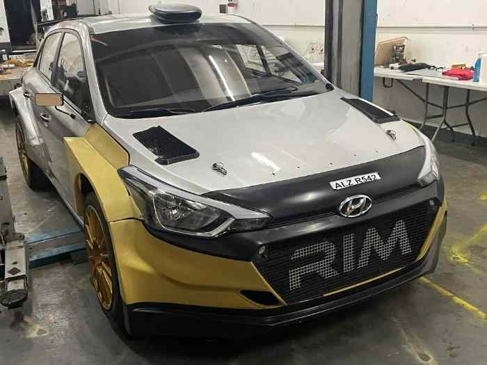 Hyundai i20 R5 EVO3 Car nr. 42A 0